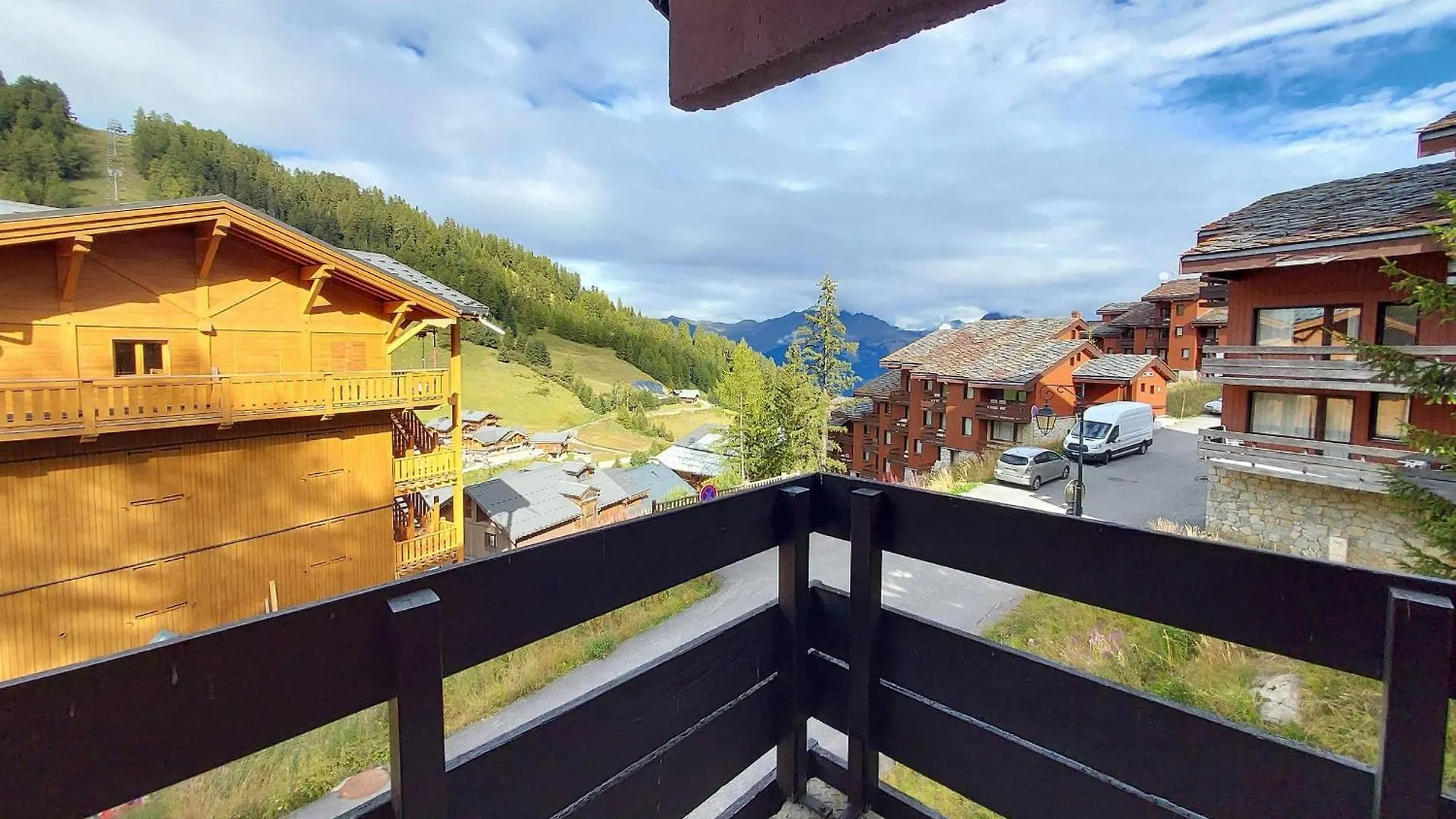 Apartment Chaleureux Appartement A Plagne 1800 Avec Piscine, Proche Commodites - Fr-1-351-238 La Plagne-Tarentaise